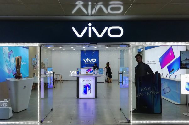 India raids Vivo offices over money laundering allegations