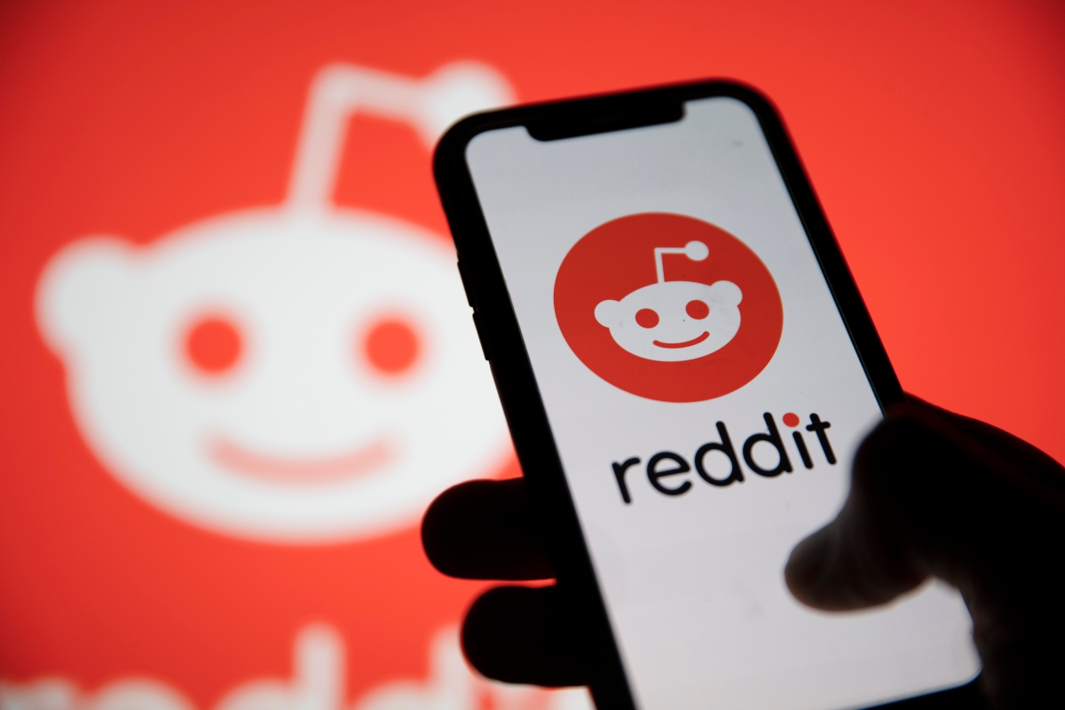 Reddit will begin charging for access to its API