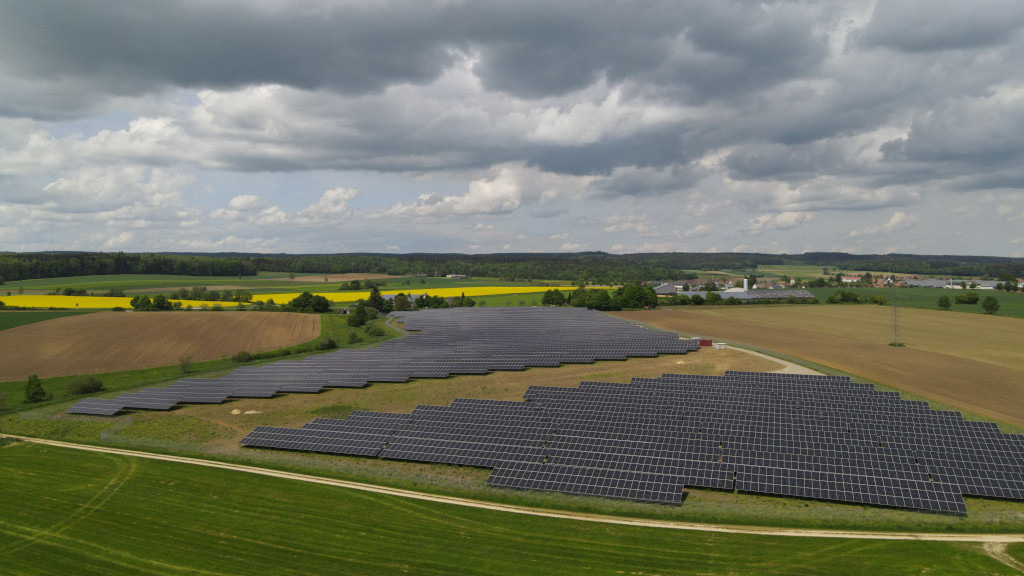 MVV Energie supplies solar power for Deutsche Bahn