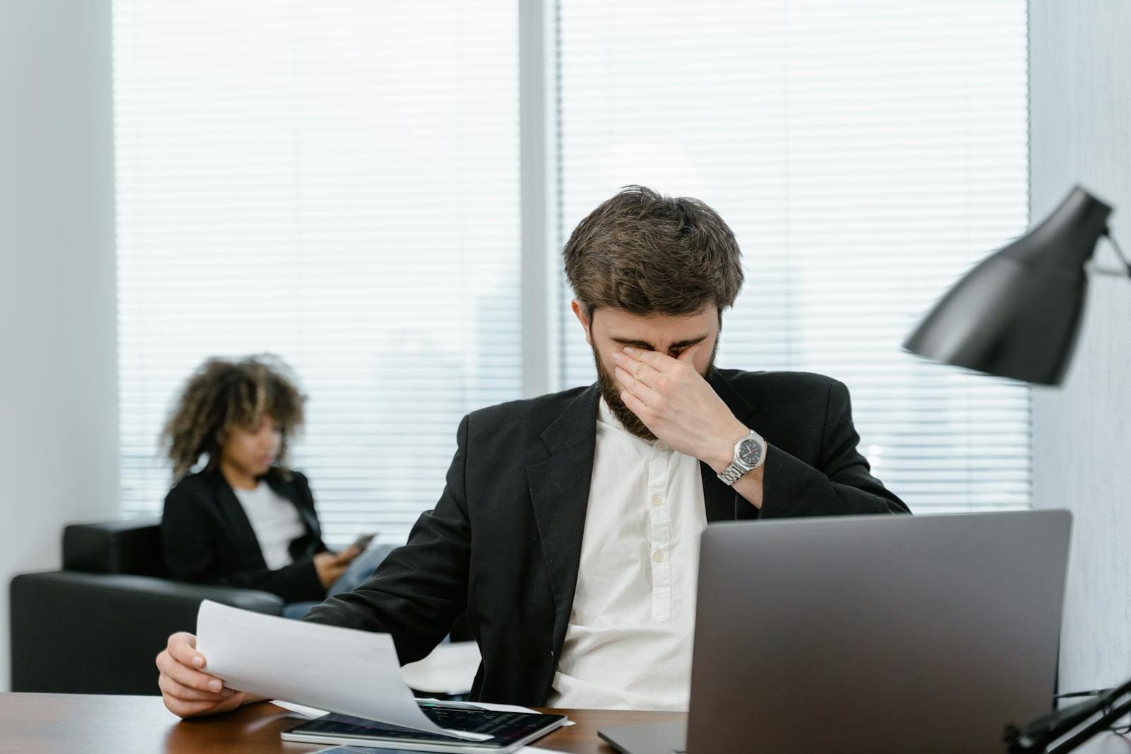 Underperforming colleagues makes staff angriest at work