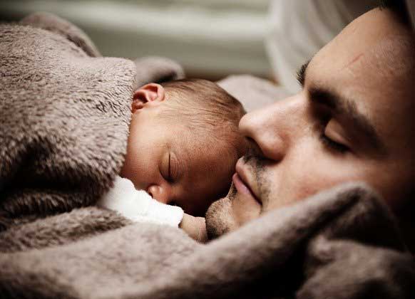 Dads snap-up paid paternity leave to bond with new babies