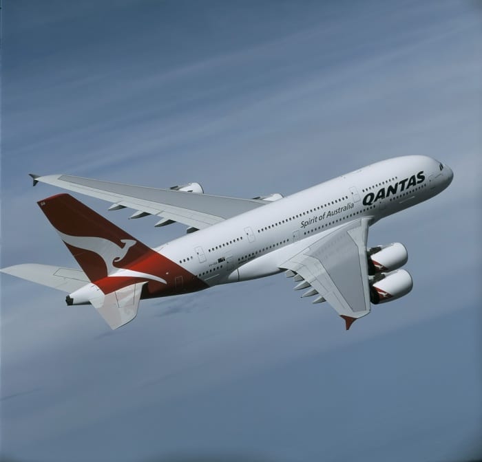 Qantas cuts 2,000 staff as ground handling is outsourced