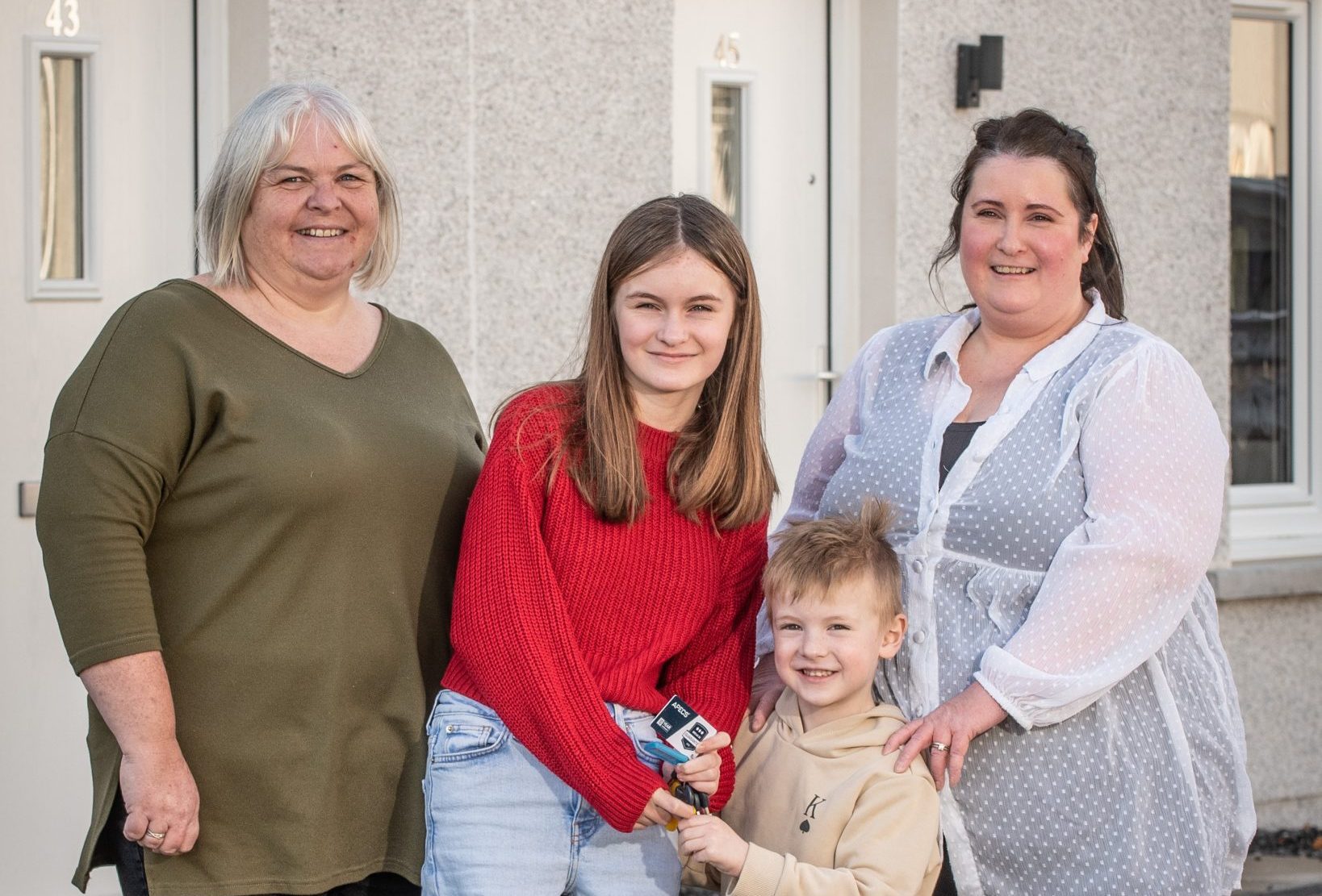 Family gets keys to Osprey Housing new build in Banchory