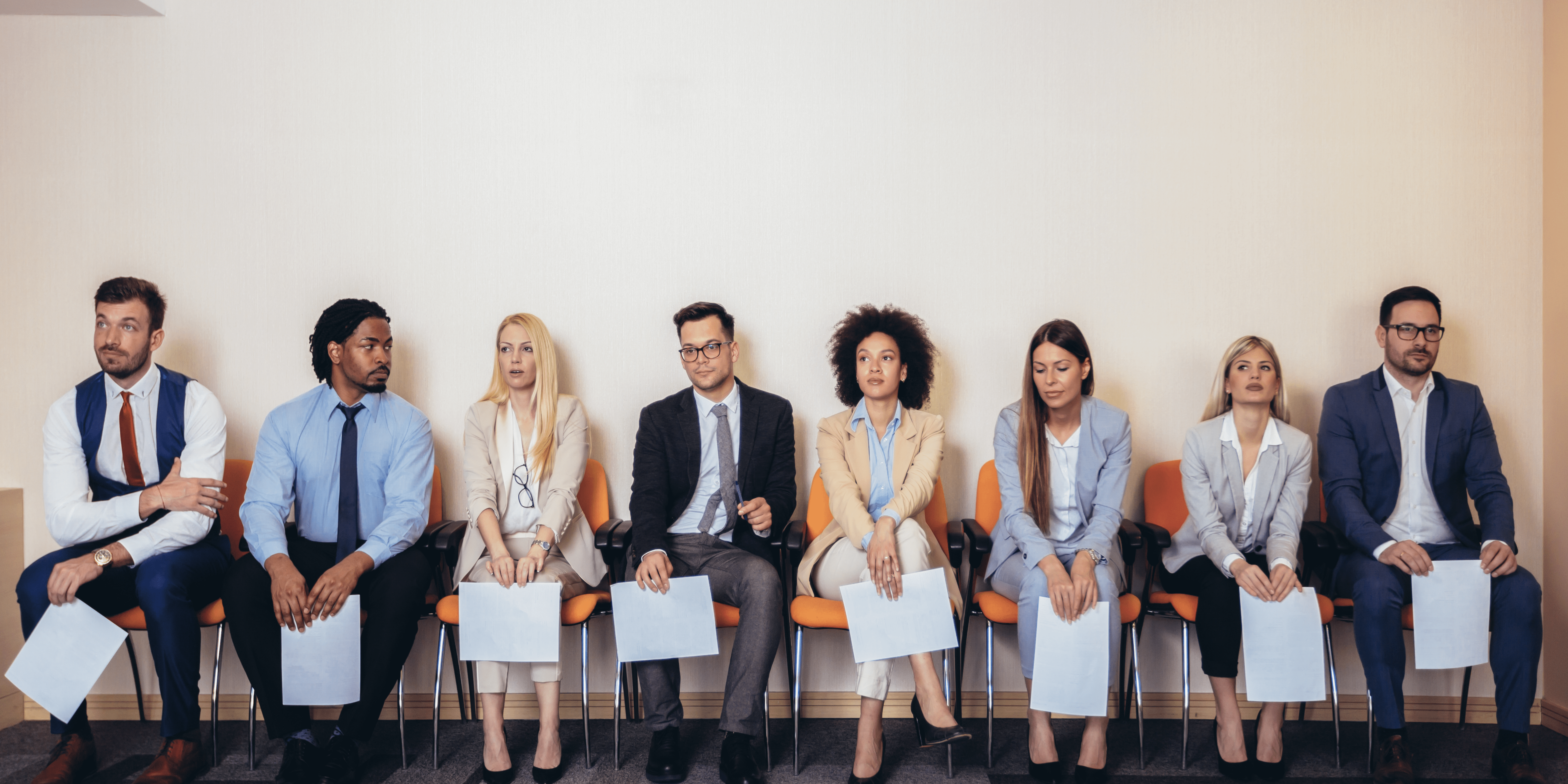 How to Ace a Group Interview: Do’s and Don’ts